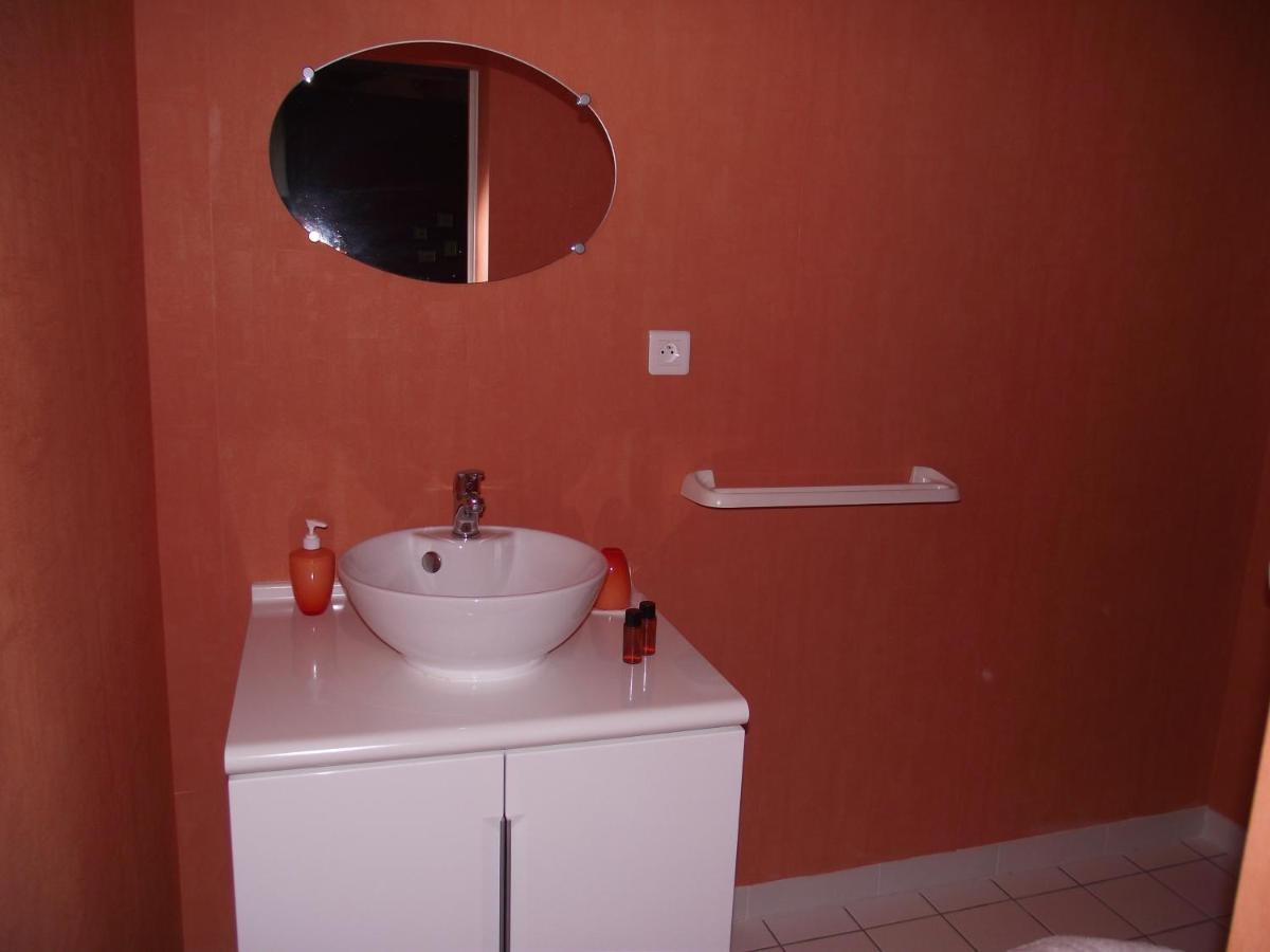 Bed and Breakfast Acaba D'Entrar Le Caylar Zewnętrze zdjęcie